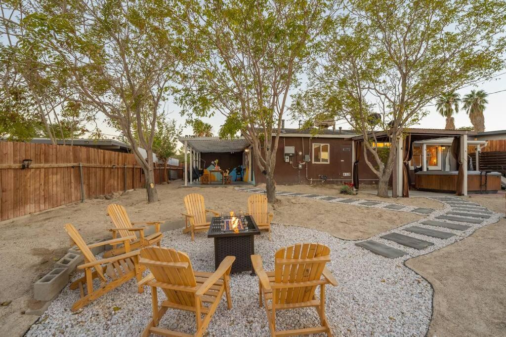 Palm Vista Retreat *Hot Tub/Cowboy Pool/Hammocks* Villa Joshua Tree Luaran gambar