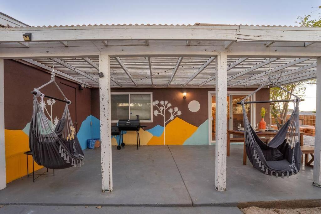 Palm Vista Retreat *Hot Tub/Cowboy Pool/Hammocks* Villa Joshua Tree Luaran gambar